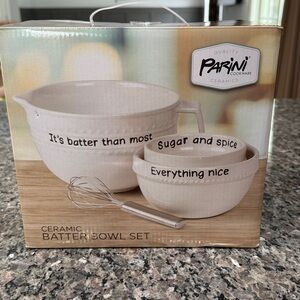 New in box Parini Ceramic Batter Bowl Set